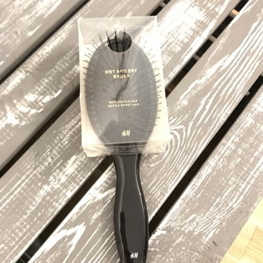 H&M Wet-and-Dry-Bürste