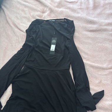 Robe noire courte 