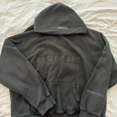 Felpa Essentials nera