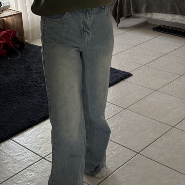 Baggy Jeans hellblau 