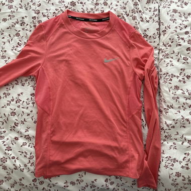 nike sport shirt