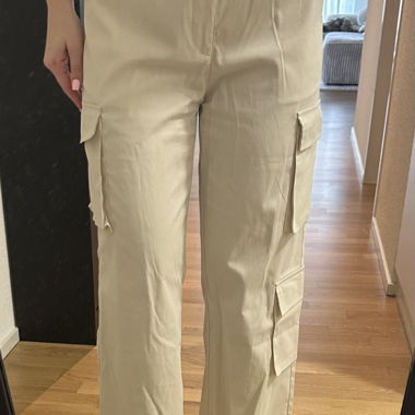 Pantaloni cargo beige