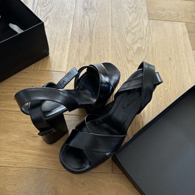 Sandali platform neri The Kooples