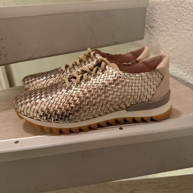 Rosegold Sneaker von Capriccio