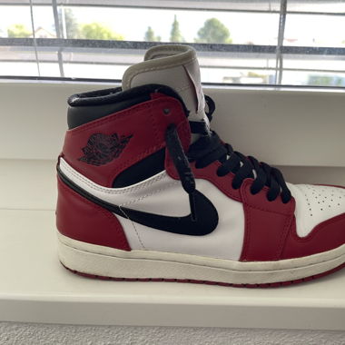Jordan 1 Retro Chicago (2013)