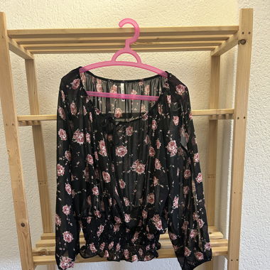 Black Floral Blouse by Chicorée