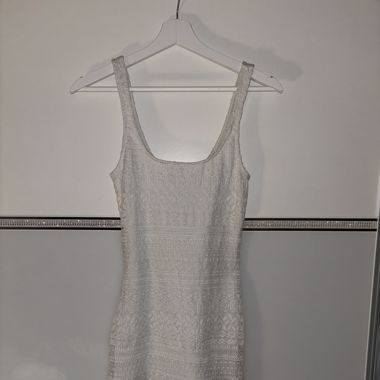 Robe BERSHKA