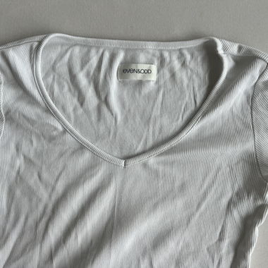 Even odd long sleeve