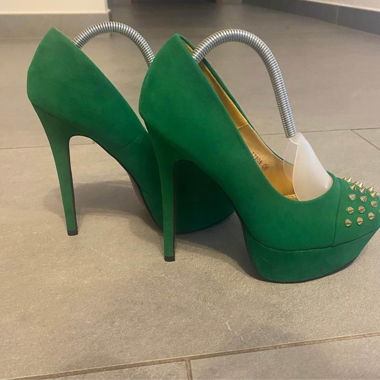 Scarpe con tacco, come nuove