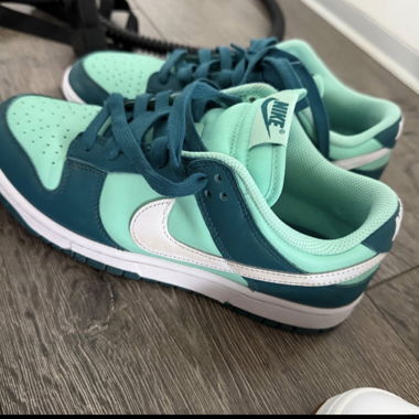 Nike Dunk Low, bleu turquoise, état impeccable, taille 40