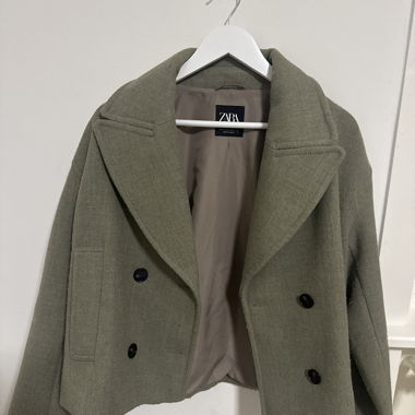 Short Zara khaki double-breasted jacket