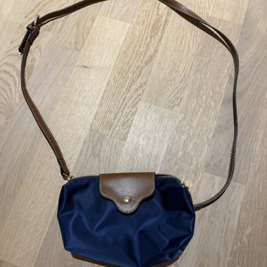 Borsa a tracolla piccola blu/marrone