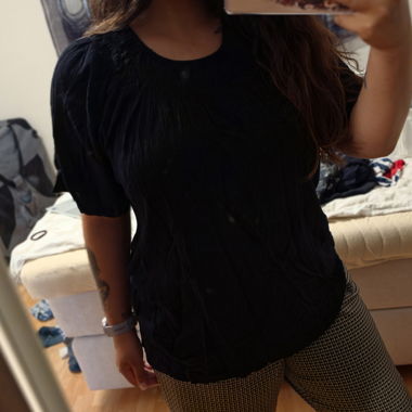 Haut noir pour femme