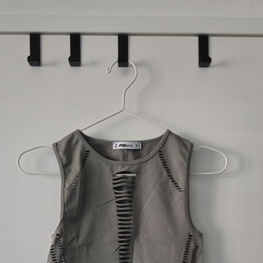 Cut-out Top 