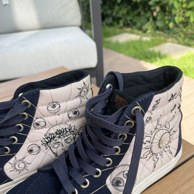 Vans 