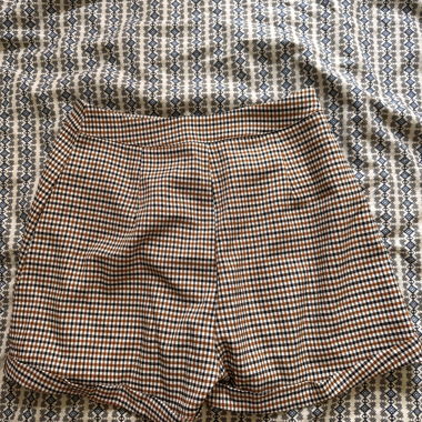 short carreaux 
