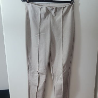 Pantalone beige a vita alta