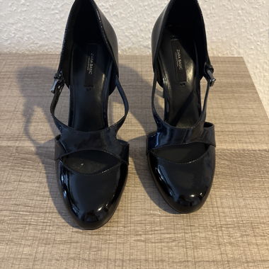 Décolleté neri Zara Basic