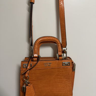 Guess-Tasche