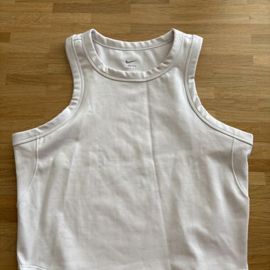 Nike One Dri-FIT Sport Crop Top