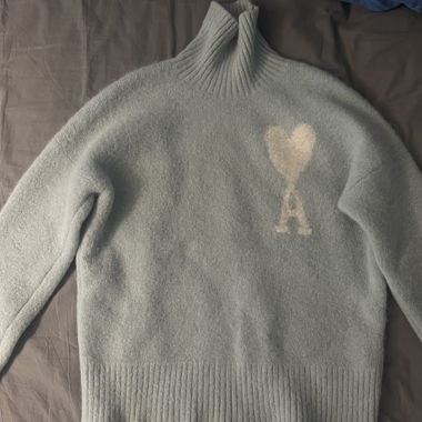 Maglione in lana Ami Paris celeste