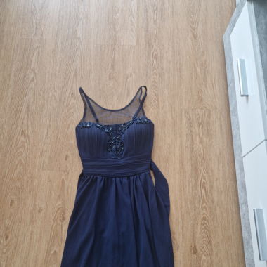 Abend kleid 