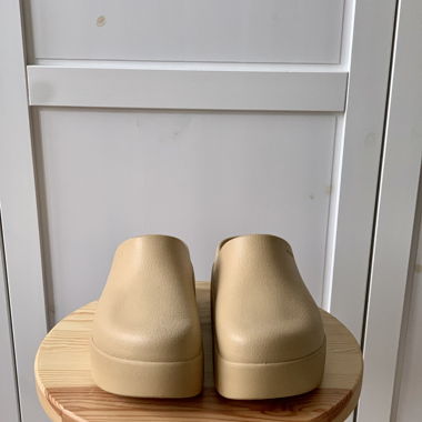 Platform Crocs
