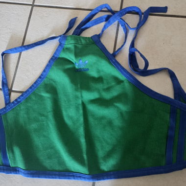 Top de sport Adidas vert/bleu