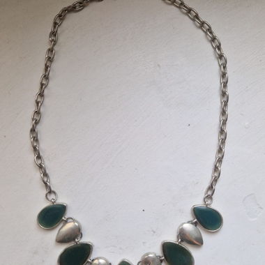 Collana statement a goccia