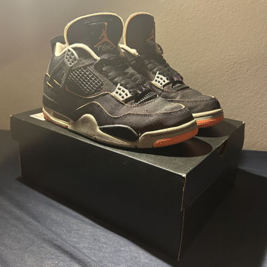 Jordan 4 Starfish