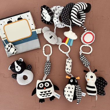 Babyspielzeug-Set Schwarz & Weiss — Montessori-Stil