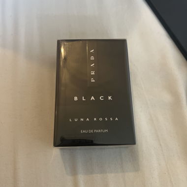 Prada Luna Rossa Black - Perfume 