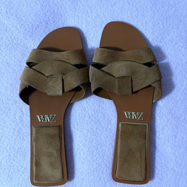 Beige Zara slides