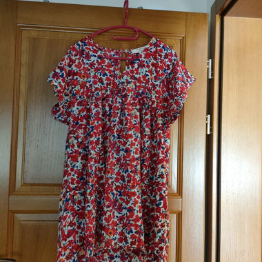Kurzes Kleid
