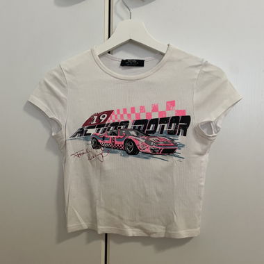  graphic cropped top 