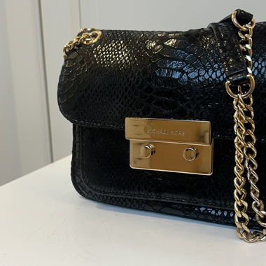 Borsa a Spalla Michael Kors Nera Effetto Cocco
