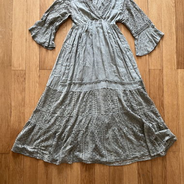 Robe vintage légère en vert olive