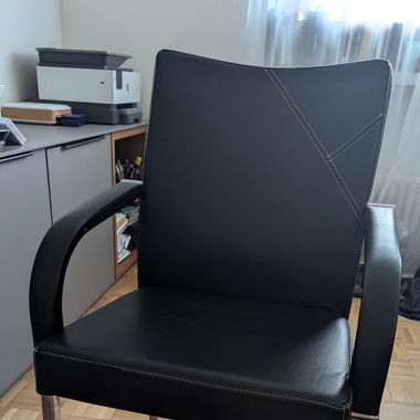 Elegant Leather Chair
