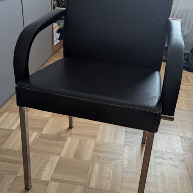 Sedia Elegante in Pelle