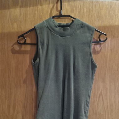 Body verde oliva
