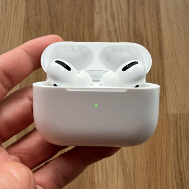 Apple AirPods Pro (1. Generation) 