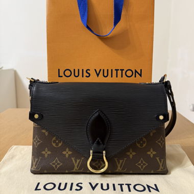 Louis Vuitton Monogram EPI Saint-Michel 2017