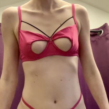 Ensemble lingerie - soutien-gorge 75B et string M