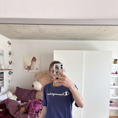 Champion T-Shirt