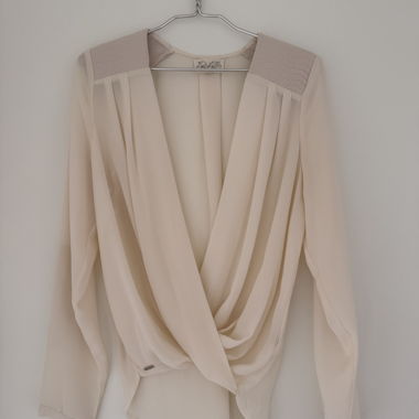 Camicia blusa beige drappeggiata