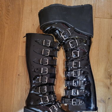 Demonia Swing 815