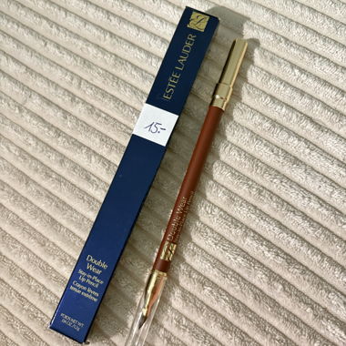Matita labbra Estée Lauder