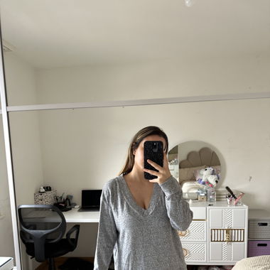 Pull gris