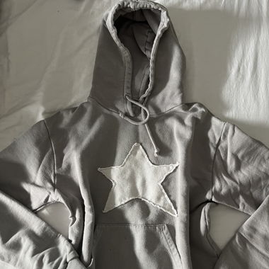 Grey star hoodie