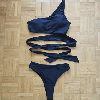 Schwarzer Bikini Grösse S